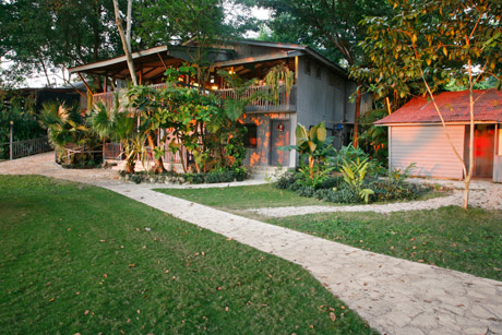 Hotel La Casa de Don David Restaurant Peten Guatemala Maya-archaeology