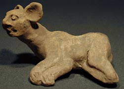 Museum reclining animal Maya-archaeology