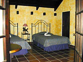 Hotel Villa Colonial room